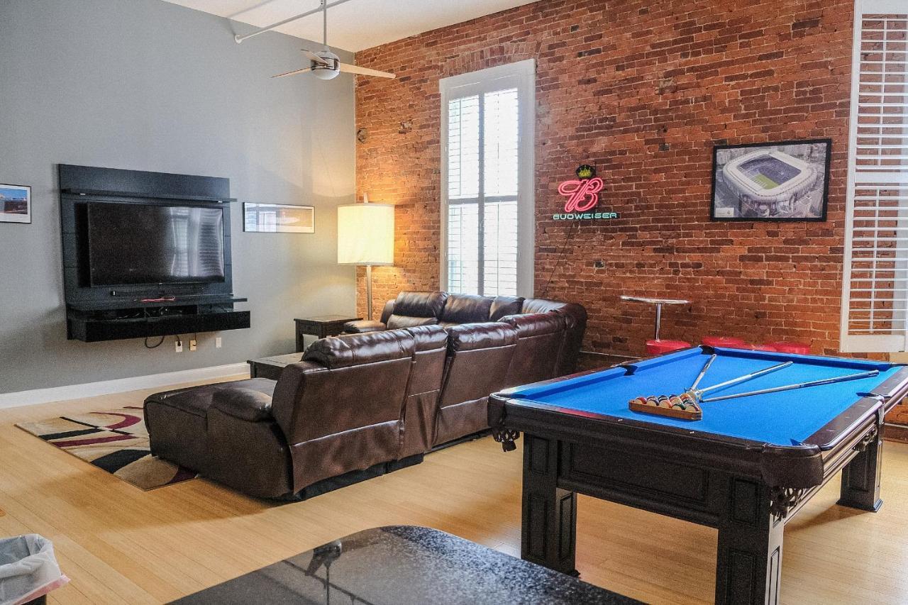 Appartamento Modern Lofts Next To Georgia St. & Convention Ctr. Indianapolis Esterno foto